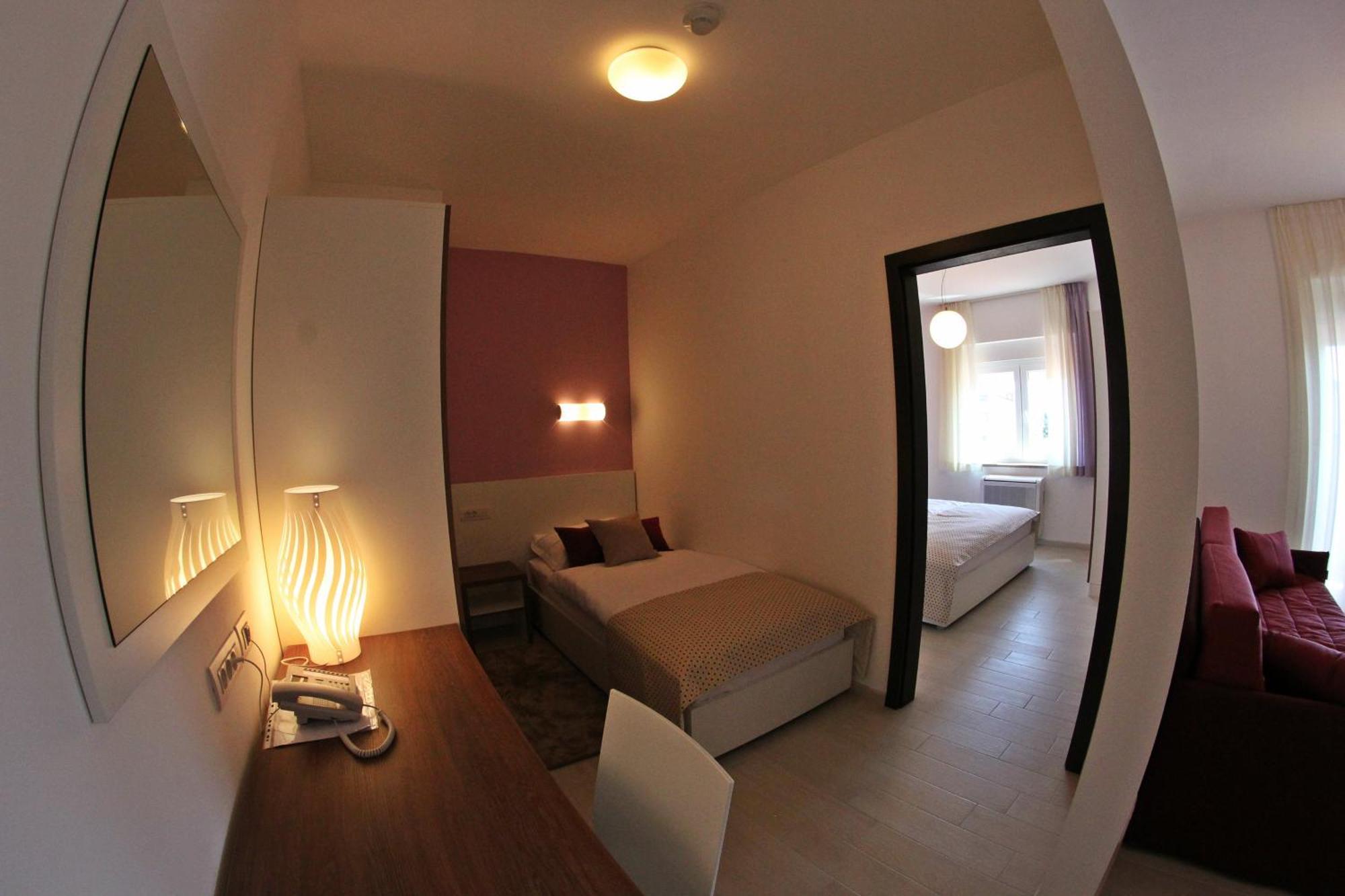 Villa Badi Lovrečica 部屋 写真